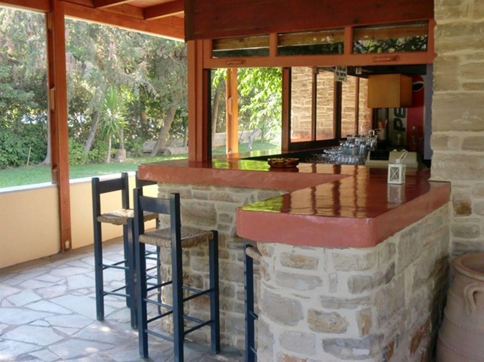 Hotel Neos Matala Экстерьер фото