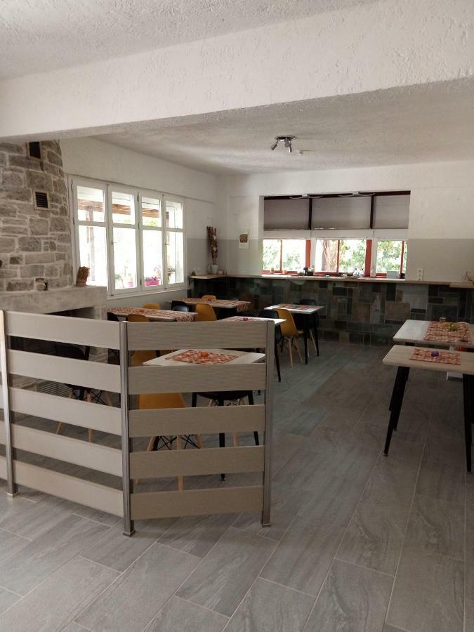 Hotel Neos Matala Экстерьер фото