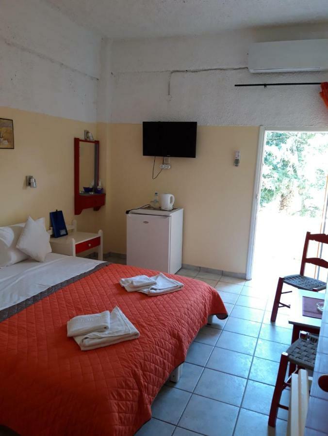 Hotel Neos Matala Экстерьер фото