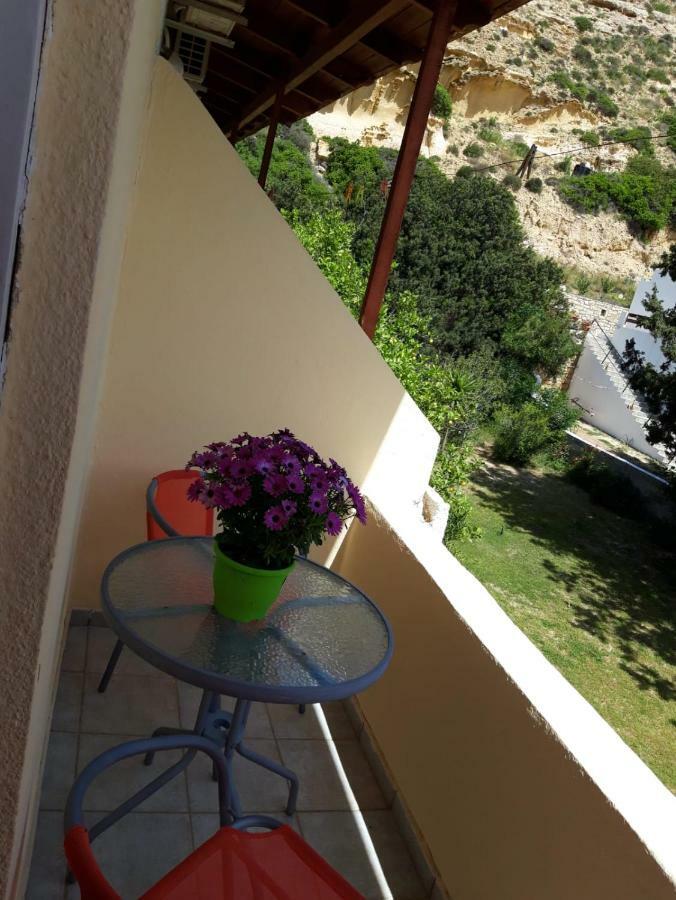 Hotel Neos Matala Экстерьер фото